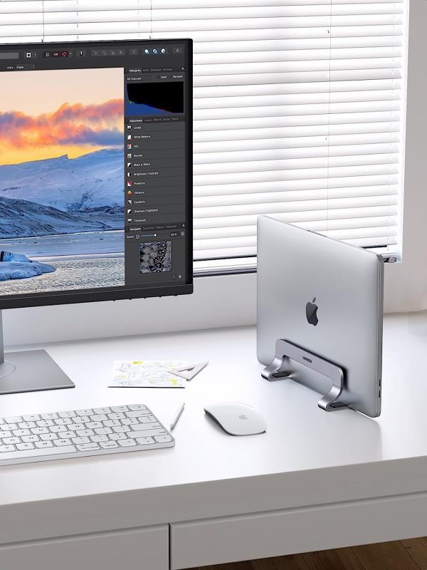 پایه لپ تاپ UGREEN Aluminum Vertical Laptop Stand, Double Desktop Stand Holder with Adjustable Dock Space-Saving Anti Slide Silicone Grips for All Tablet/iPad MacBook/Surface/Samsung/HP/Dell/Chrome Book Silver - تصویر 4