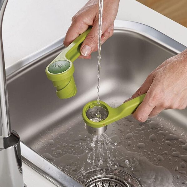 سیر له کن Joseph Joseph 20102 Helix Garlic Press Mincer Ergonomic Twist-Action Hand Juicer, Green, Stainless Steel - تصویر 7