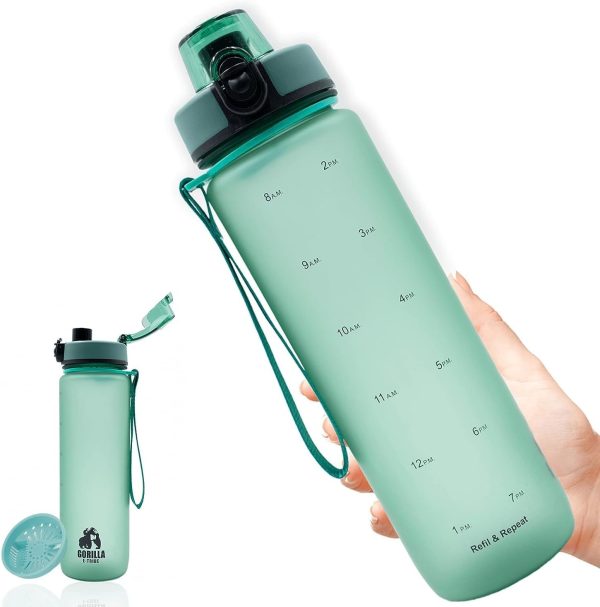 قمقمه Sports Water Bottle 1l with Time Marker by Gorilla E-Tribe - Motivational Water Bottle BPA Free & Leak Proof - Infuser Strainer - Day Water Bottle for Gym, School. Office, Outdoors - Elegant Green
